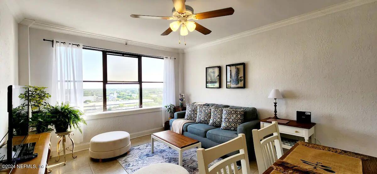 Foto principal - 311 W Ashley St