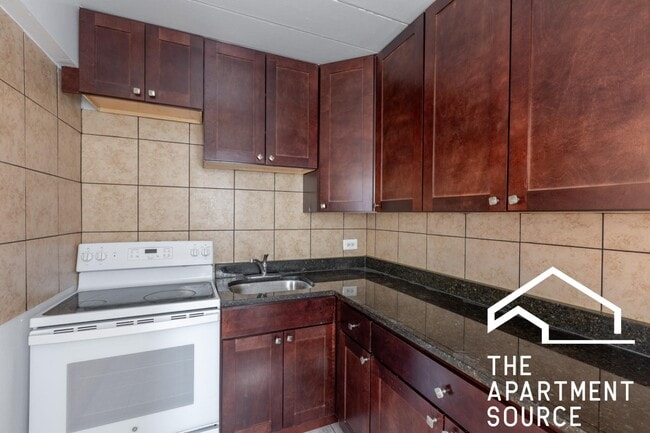 Foto del edificio - 1360 W Touhy Ave