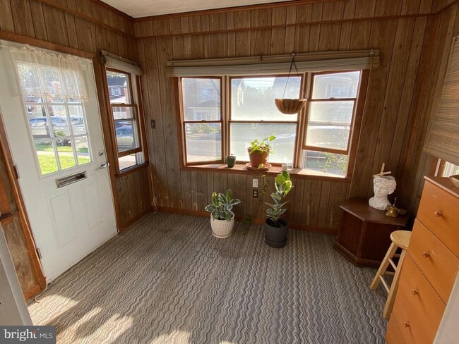 Building Photo - 479 Wilde Ave
