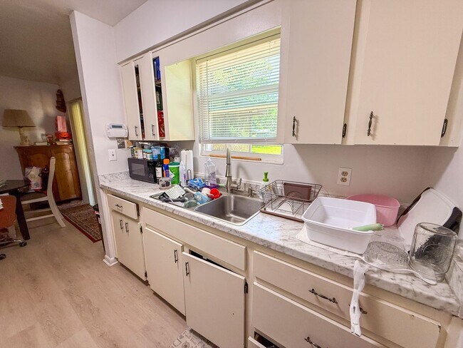 Foto del edificio - 6330 NW 26th Ter