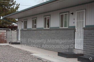 Building Photo - 408 E Comanche St
