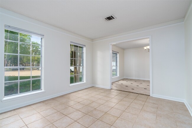 Building Photo - 11602 Jaycreek Dr