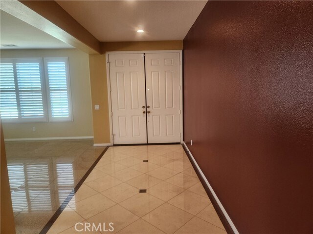 Building Photo - 2376 Jean Marie Cir