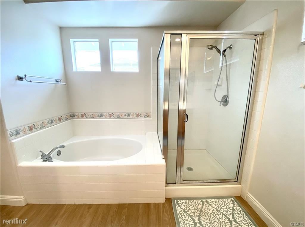 Primary Photo - 3 br, 2.5 bath House - 16376 Creekside Pl