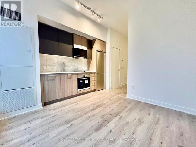 Building Photo - 30 Dreamers Wy