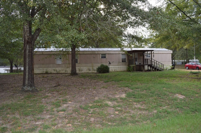 Building Photo - 1048 Clara Ln