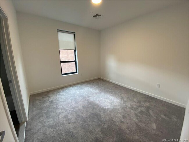 Foto del edificio - 104 Howe St