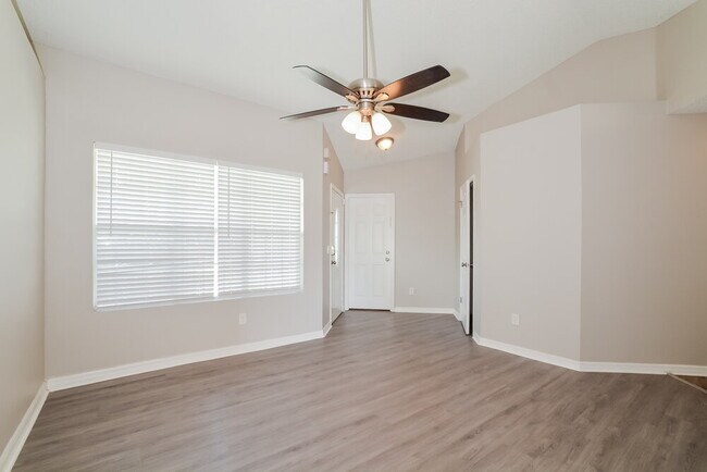 Foto del edificio - 10412 Glassborough Dr