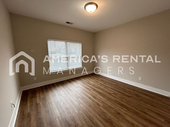 Foto del edificio - MOVE-IN SPECIAL!!! - Home for Rent in Tuscaloosa - MULTIPLE LEASE OPTIONS AVAILABLE!!! - Sign a l...