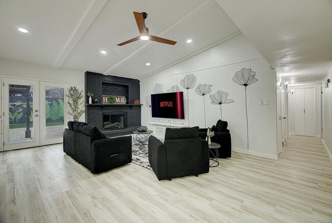 Building Photo - 7310 Corta Calle Dr