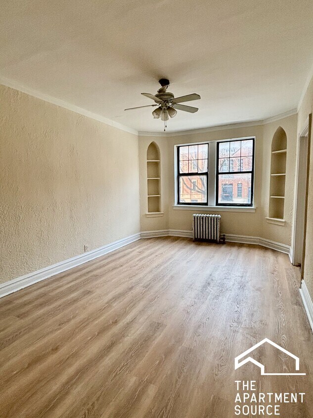 Foto principal - 4831 N Damen Ave