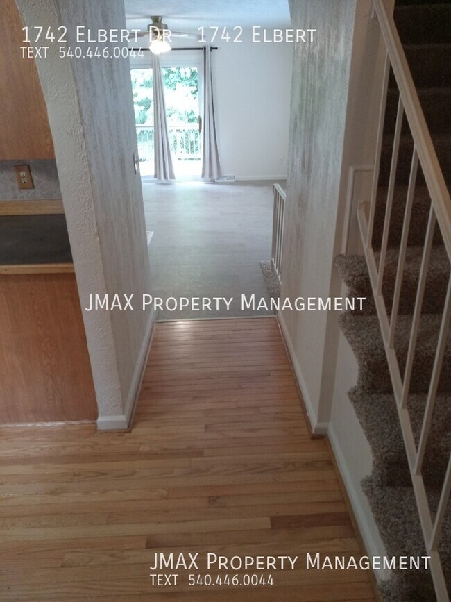 Building Photo - This property has a no security deposit op...