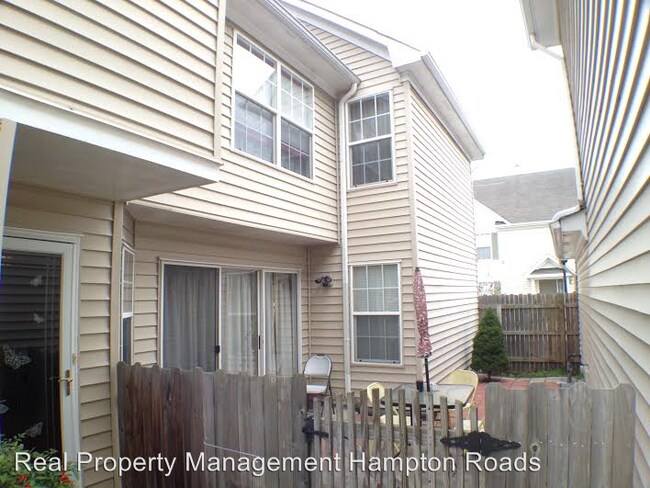 Building Photo - 3 br, 2.5 bath House - 1508 Chateau Run