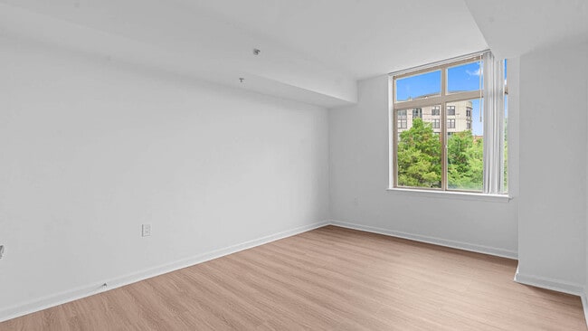Bedroom with Hard Surface Flooring - The Reserve at Clarendon Centre