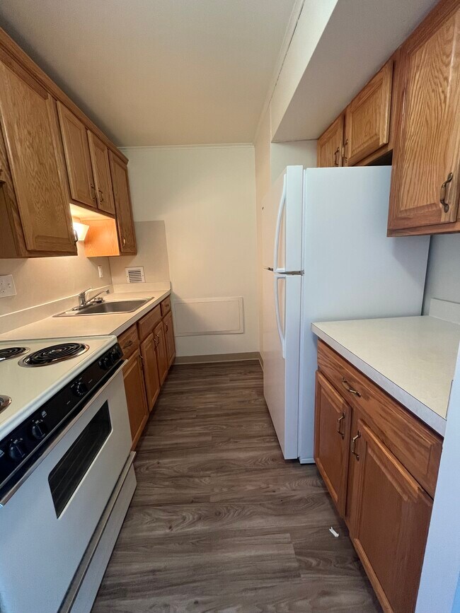 Perrytown Place Apartments in Pittsburgh, PA