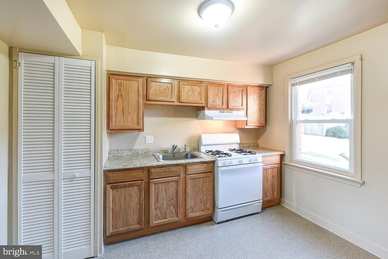 5007 Sheriff Rd NE, Washington, DC 20019 Room for Rent in Washington