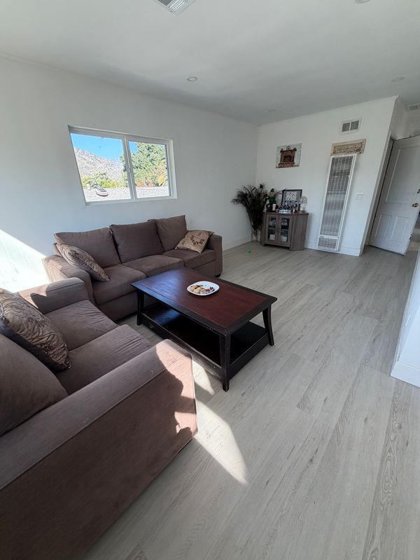 Foto del edificio - 10356 Oro Vista Ave