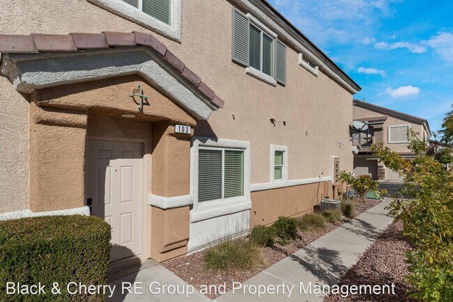 Building Photo - 3 br, 2.5 bath House - 1163 Harts Bluff #103
