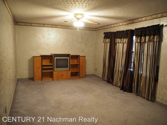 Building Photo - 3 br, 2 bath House - 2211 Shady Drive