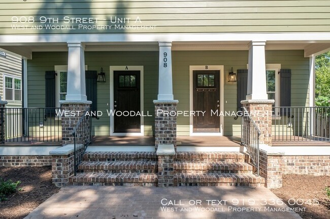Building Photo - 908 9th St