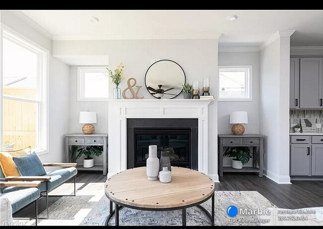 Foto del edificio - 3 br, 4 bath Townhome - 913 Colton Drive