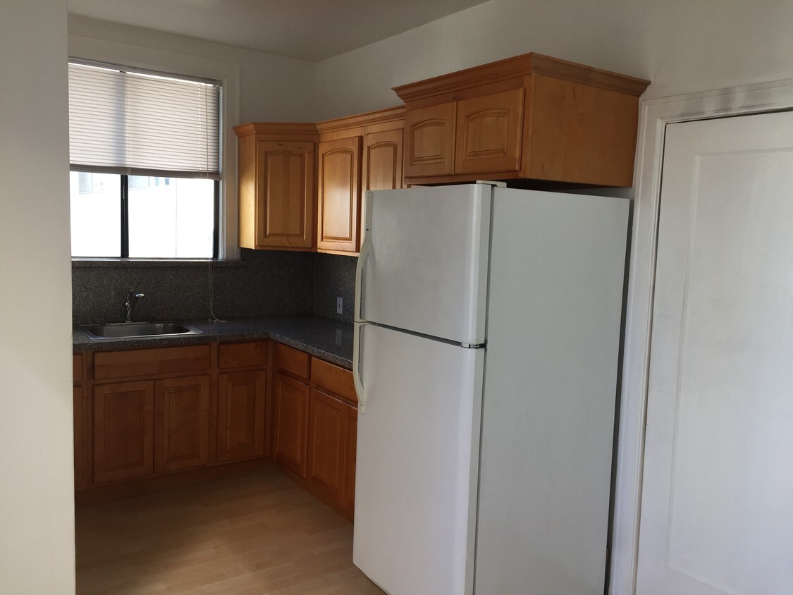 Foto principal - 1196 Broadway St