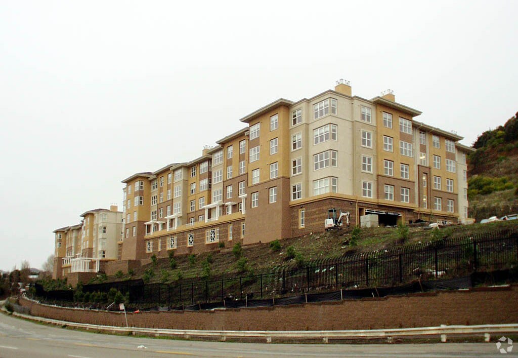 The Candlestick Point Apartments San Francisco, CA
