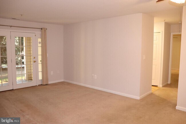 Building Photo - 1311 Sheridan Pl