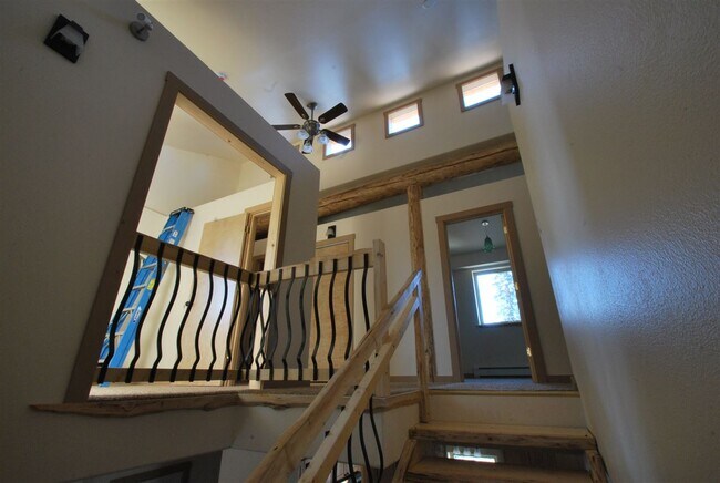 Building Photo - 1738 Alaska Way