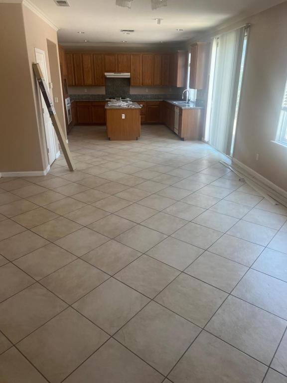 Foto del edificio - 3916 Drakeshire Dr