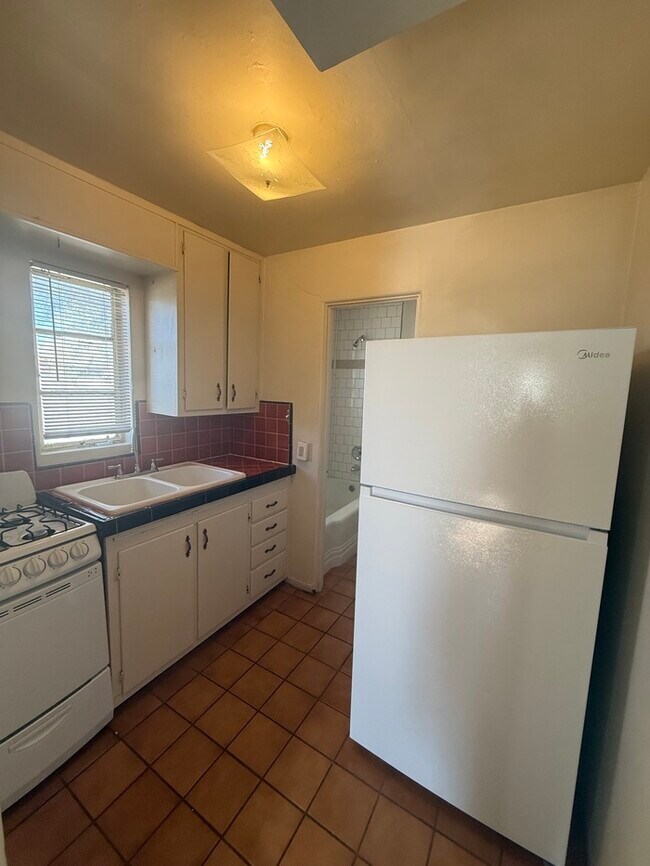 Foto del edificio - Town Home For Rent