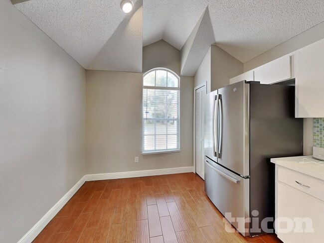 Foto del edificio - 28534 Tall Grass Dr