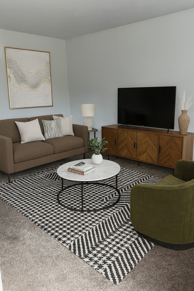 Building Photo - Troy Crossing