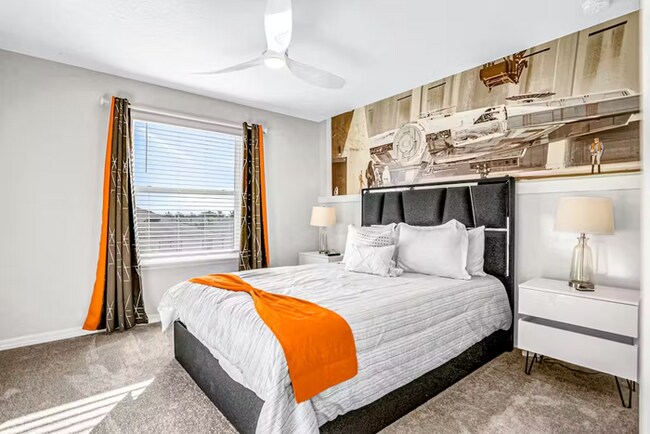 Foto del edificio - 3265LW- Amazing 6BR Near Disney/Pool/Spa
