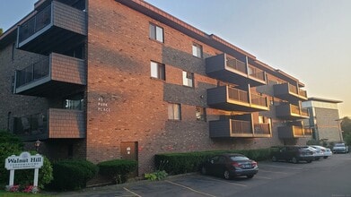 Building Photo - 45 Park Pl