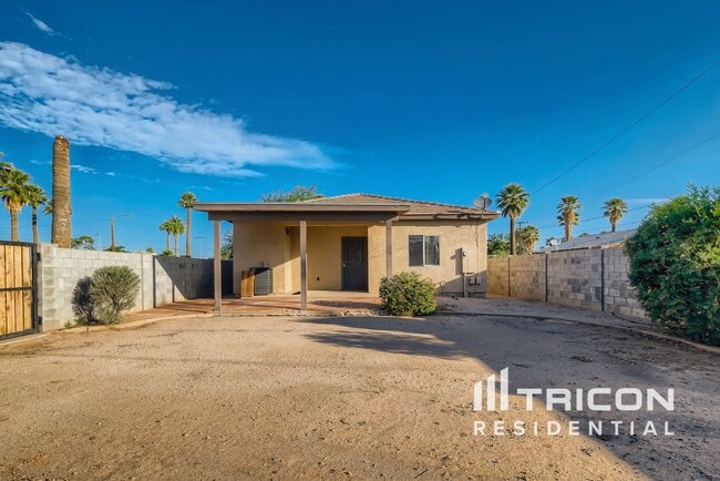 Foto del edificio - 8434 S 19th St