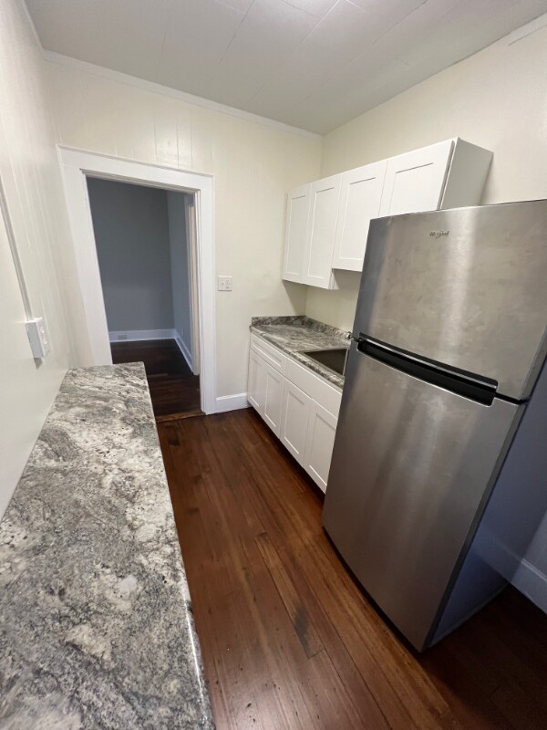 170 Elm St Unit 4, Biddeford, ME 04005 Room for Rent in Biddeford, ME