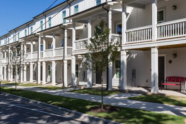 Foto del edificio - Mitchell Yards