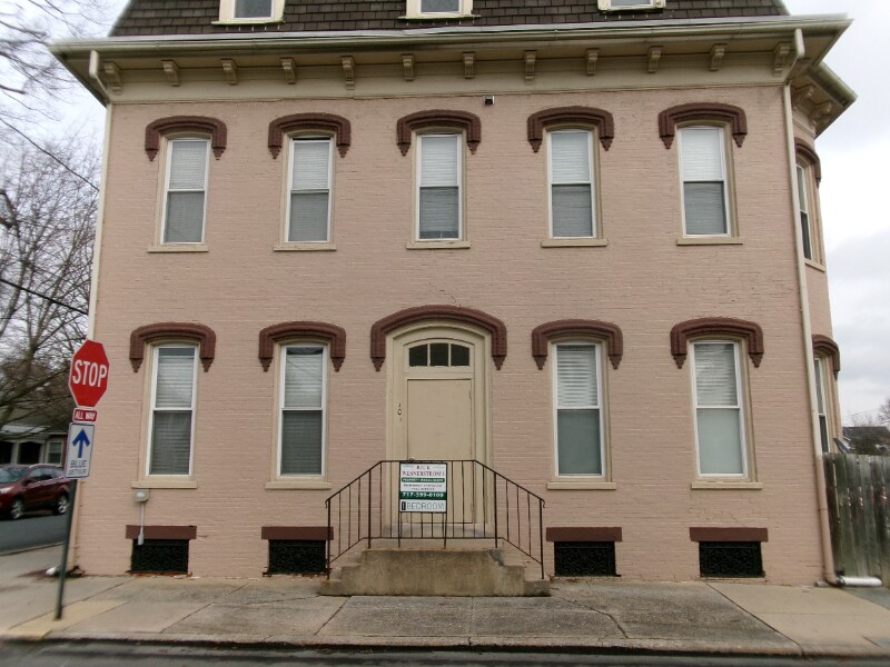 Primary Photo - 101 S Charlotte St