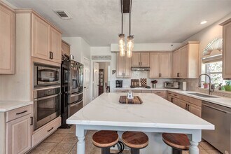 Building Photo - 6919 S Gold River Cir