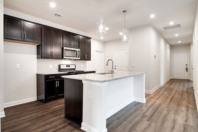 Building Photo - 4352 Socata Ct