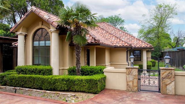 Foto del edificio - 8607 Midway Rd