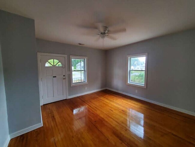 Foto del edificio - 3 Bedroom 1 Bathroom House