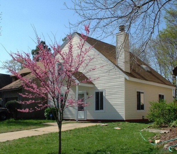 Primary Photo - 1846 Delaney St