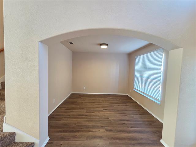 Building Photo - 7720 Labrador Dr