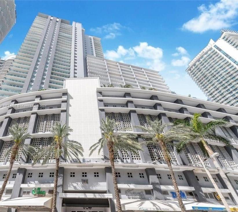 Primary Photo - 1250 S Miami Ave