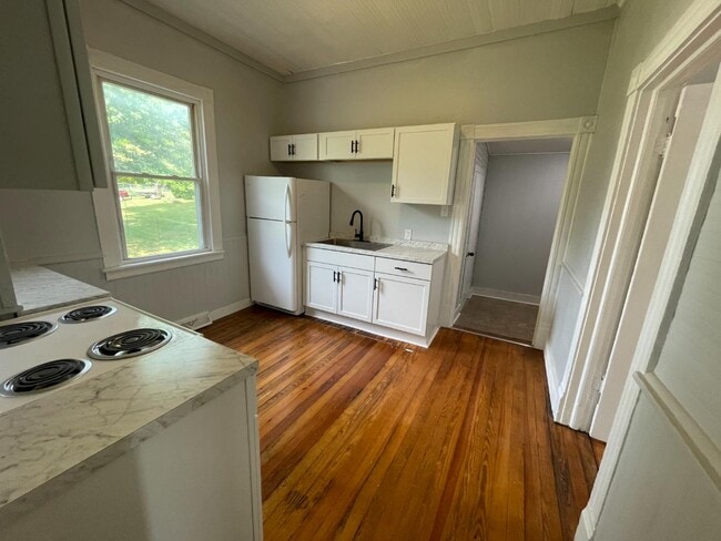 Foto del edificio - 2358 Sackett St