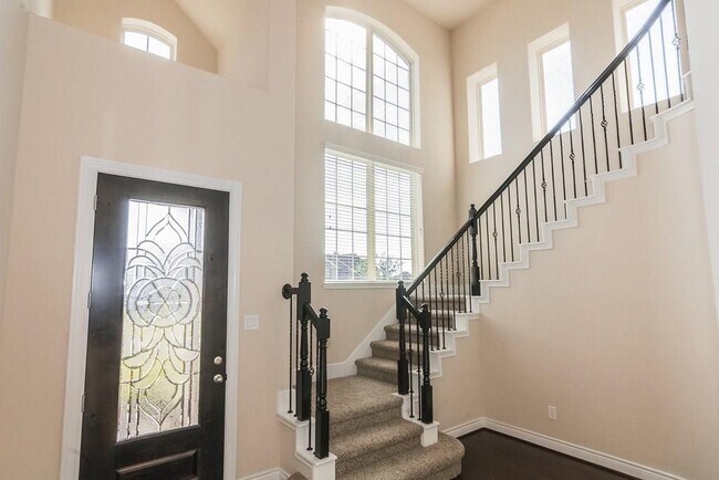 Foto del edificio - 25618 Fleming Lodge Ln
