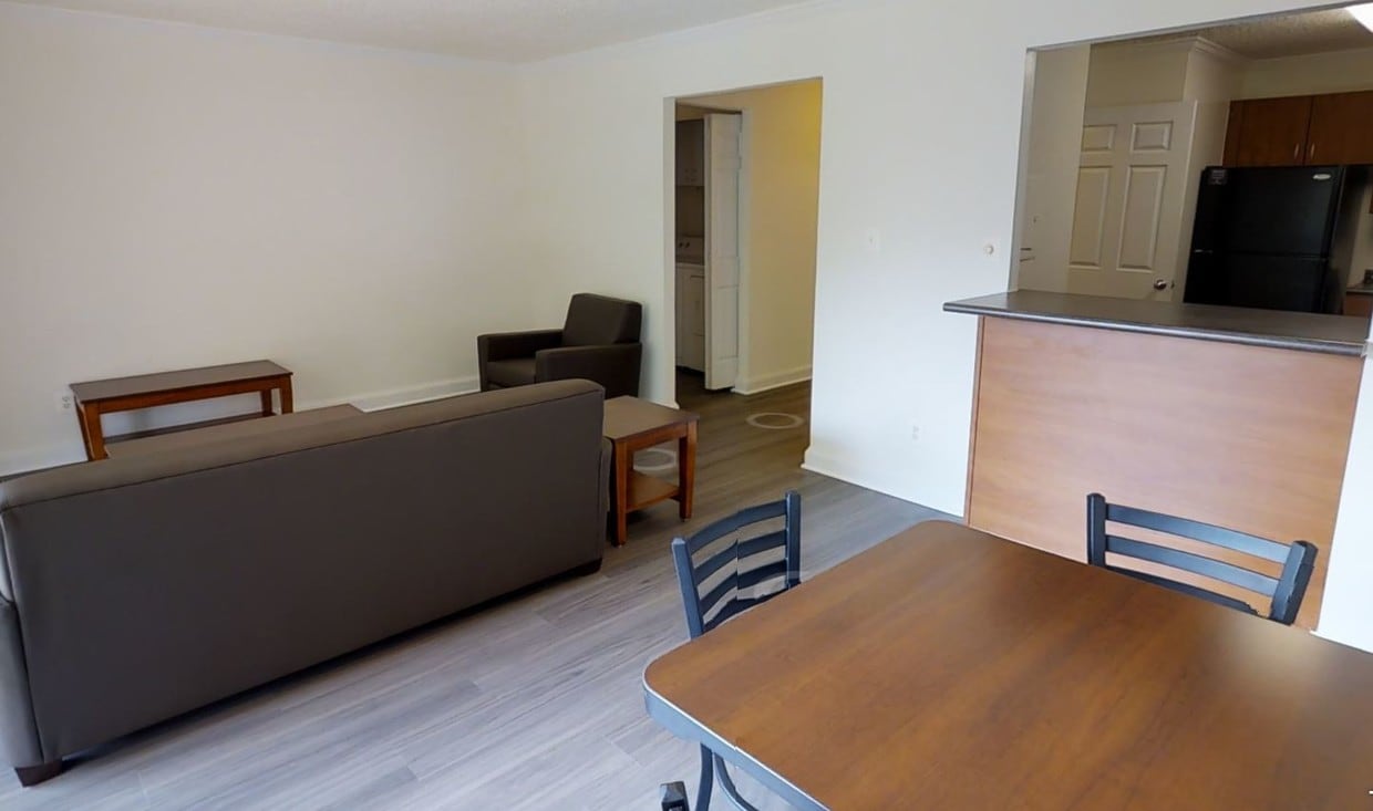 Photo - Avalon at Foxhall Apartments