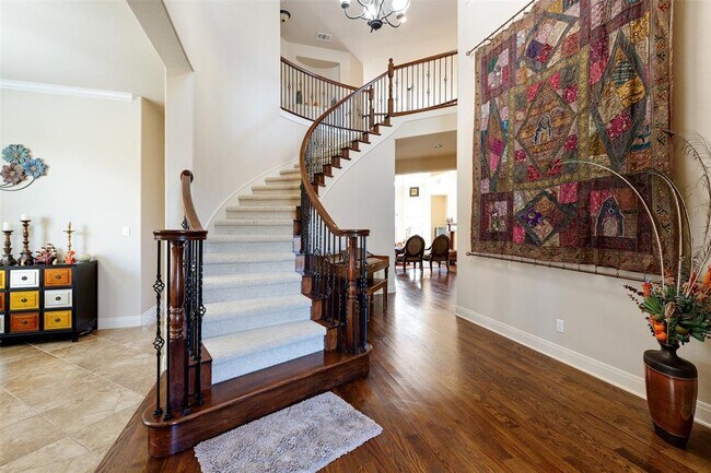 Foto del edificio - 3808 Avery Woods Ln